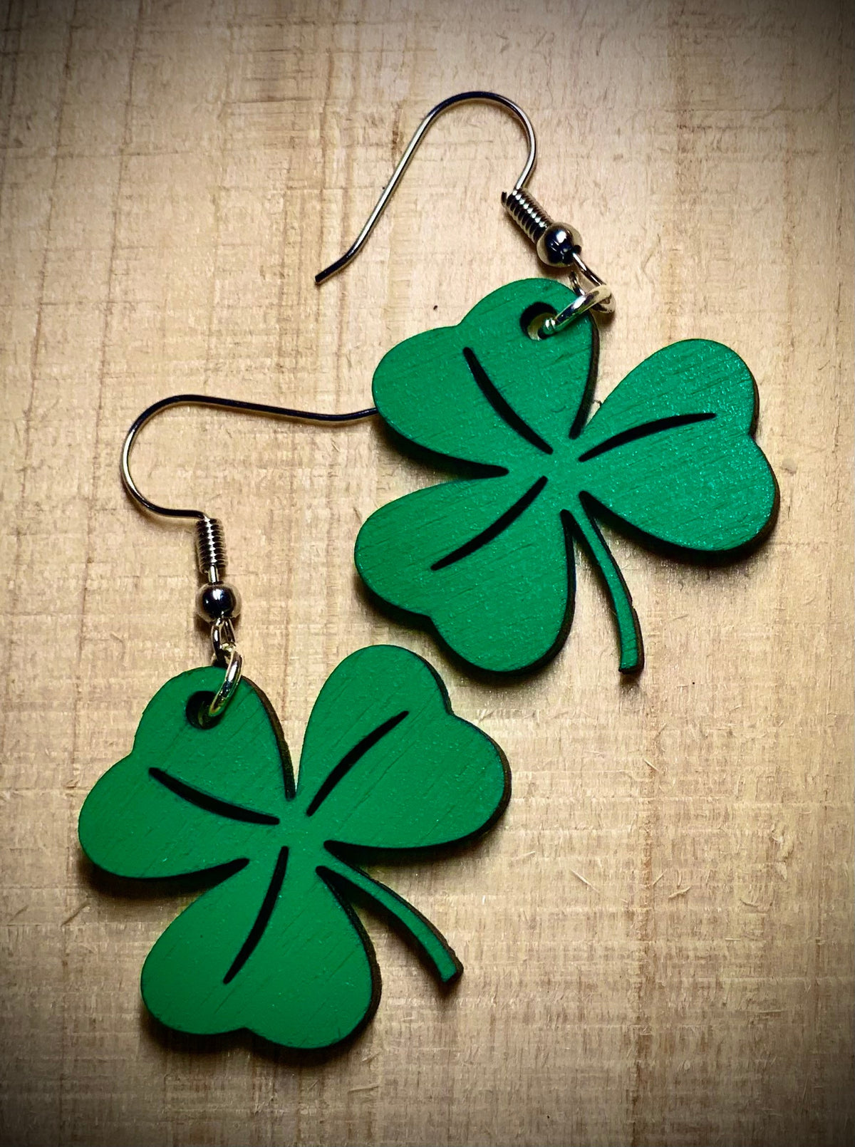 Wood Shamrock Dangle Earrings|Green Shamrock Earrings|St Patrick’s Day Earrings|St Patrick’s Day Jewelry|Wood Earrings|Wood Jewelry