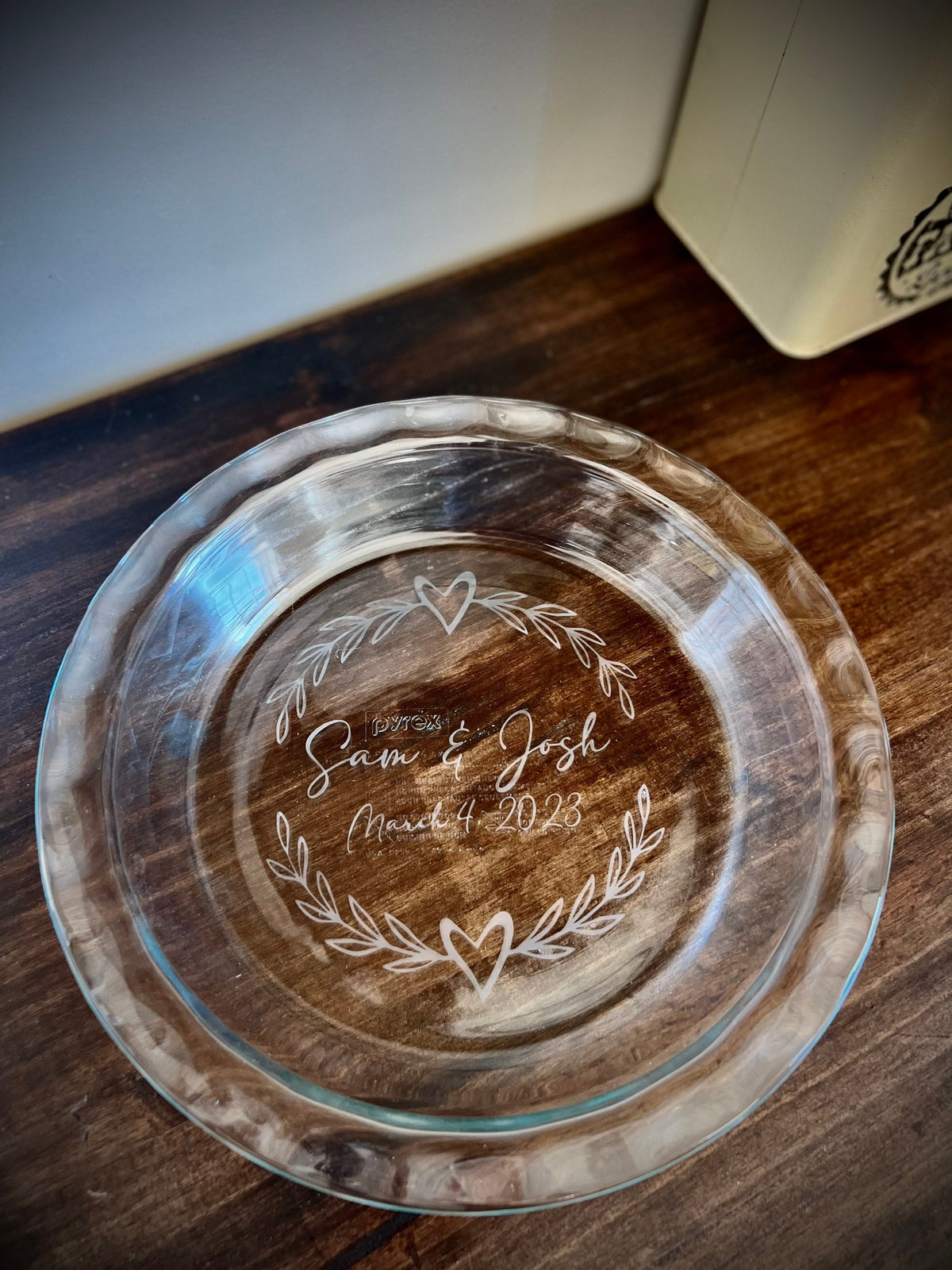 Personalized Glass Pie Dish|Etched Baking Dish|Etched Pie Dish|Wedding Gift|Personalized Baking Dish|Custom Pie Plate|Name Bakeware|Name Pie