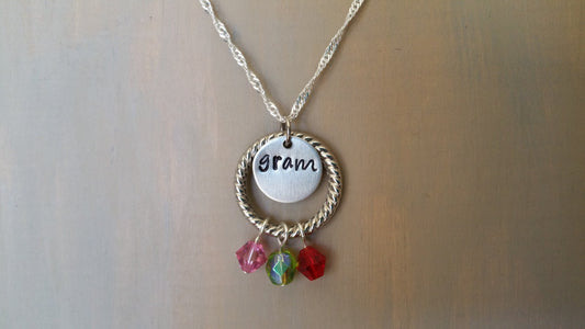 Personalized Grandma/Mom Necklace with Birthstones
